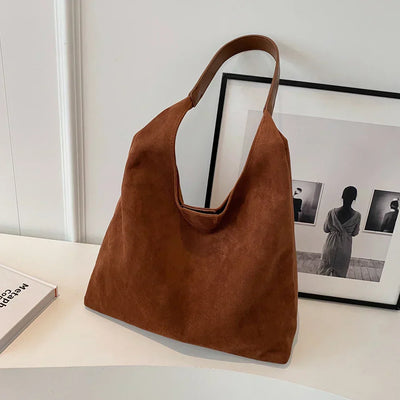 Suède Tote Bag